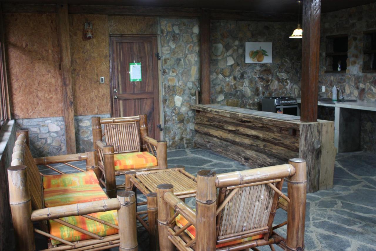 Montebelo Hotel Ла Пас Екстериор снимка
