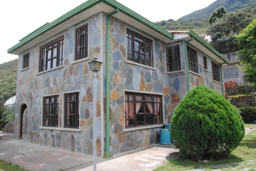 Montebelo Hotel Ла Пас Екстериор снимка